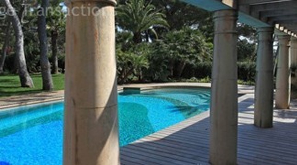 Swimming pool villa saint jean cap ferrat
